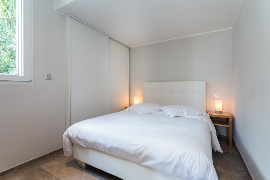 Villa Velvet Villeneuve-Loubet Phòng bức ảnh